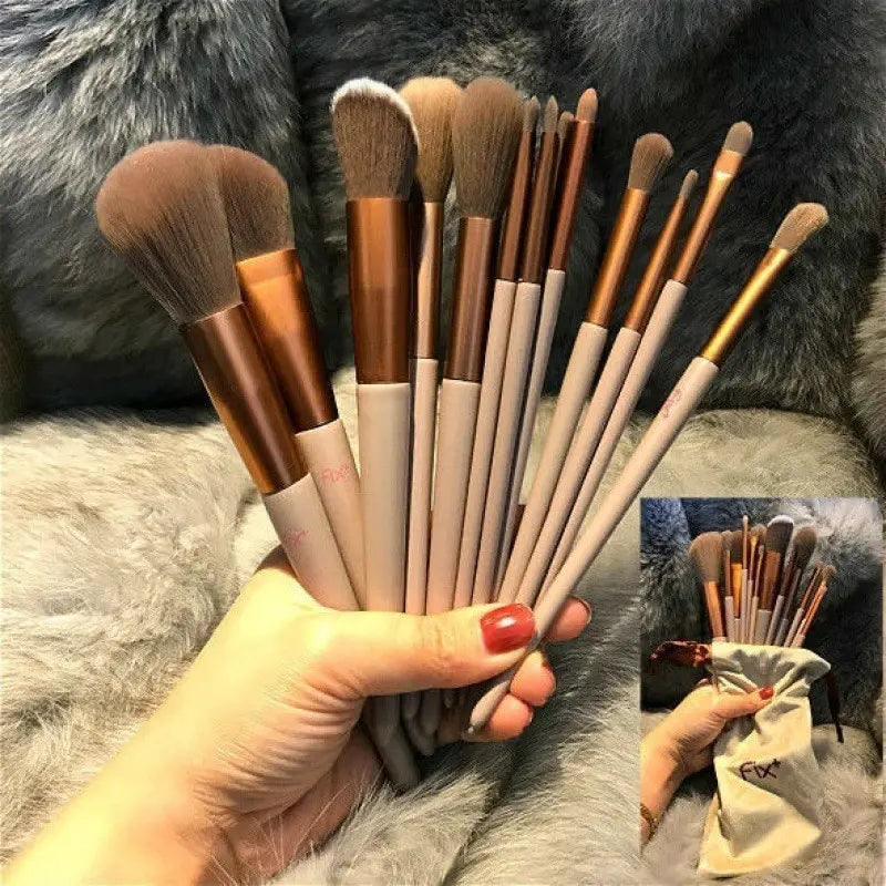 13 PCS/Lot Makeup Brushes Set Eye Shadow Foundation Women Cosmetic Powder Blush Blending Beauty Make Up Tool