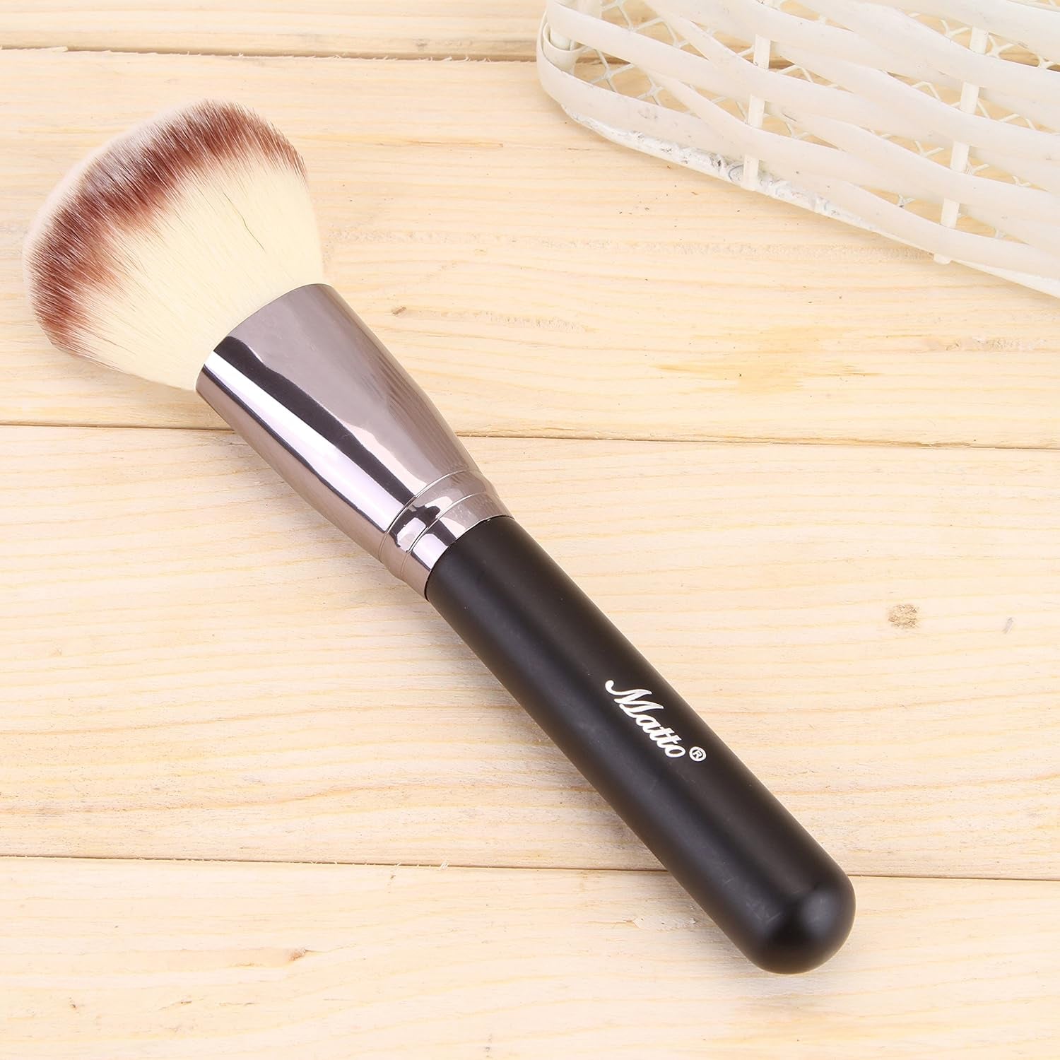 Powder Mineral Brush - Makeup Brush for Large Coverage Mineral Powder Foundation Blending Buffing 1 Piece